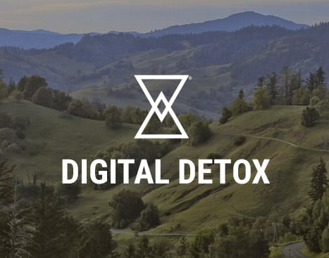 digital detox retreats logo